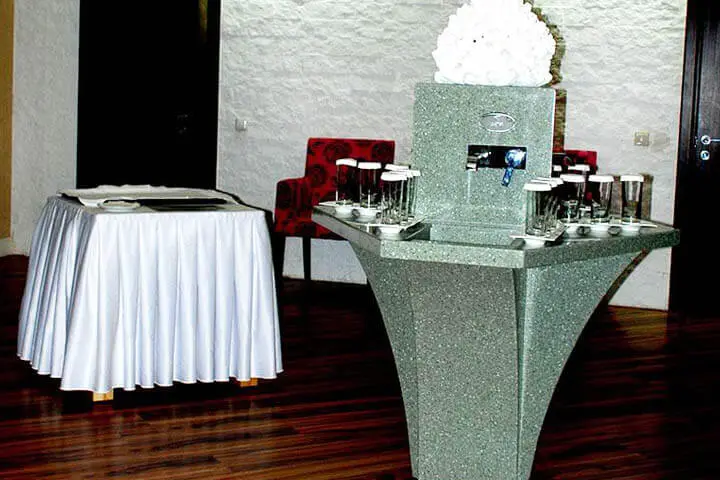 Aray Deluxe суреттері